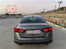 نيسان ألتيما